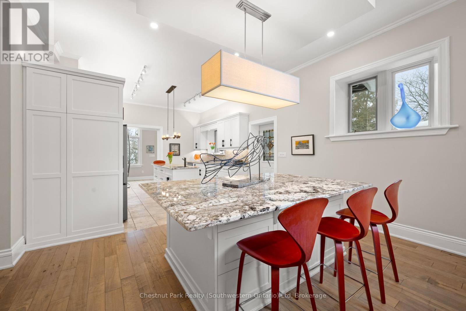 22 STUART STREET - 17