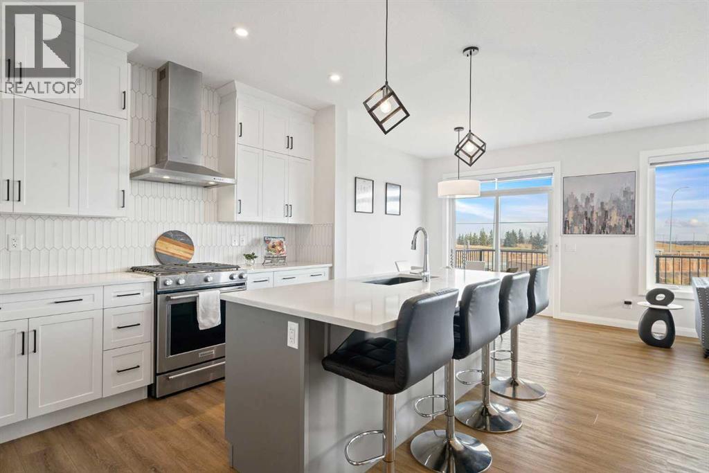 Single Family House for Sale in  Creekstone Way SW Pine Creek Calgary 