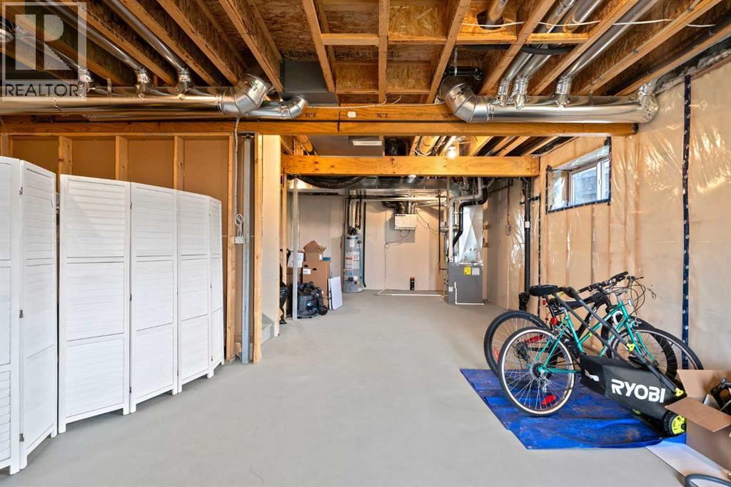 Single Family House for Sale in  Creekstone Way SW Pine Creek Calgary 