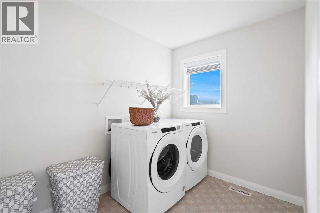 Single Family House for Sale in  Creekstone Way SW Pine Creek Calgary 