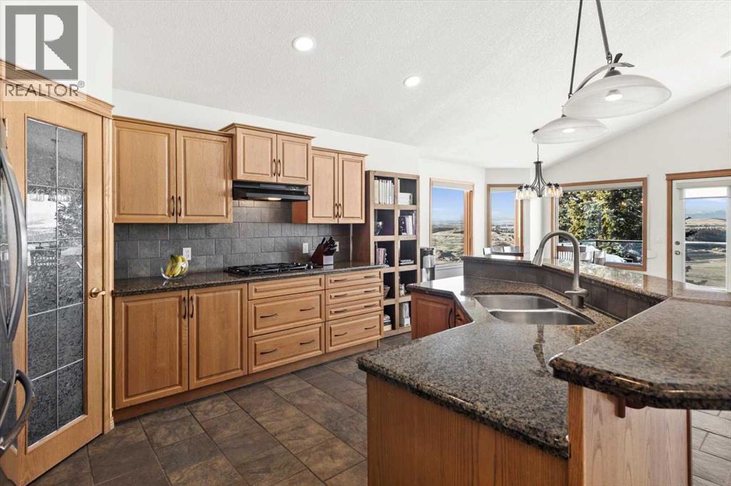 180 Gleneagles View, Cochrane