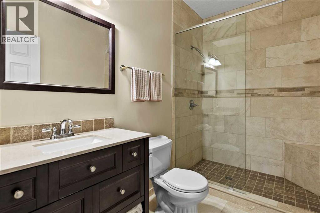 180 Gleneagles View, Cochrane