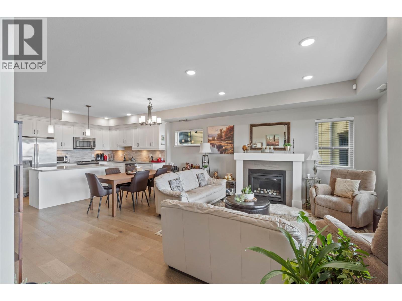 2171 VAN HORNE Drive Unit# 27, Kamloops