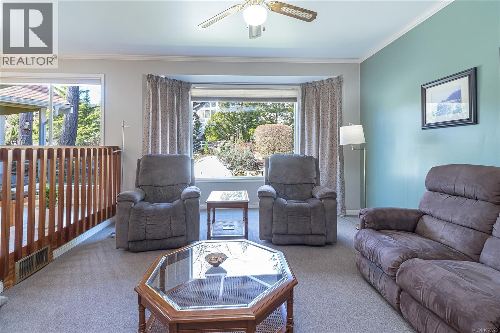 1751 Spieden Pl, North Saanich