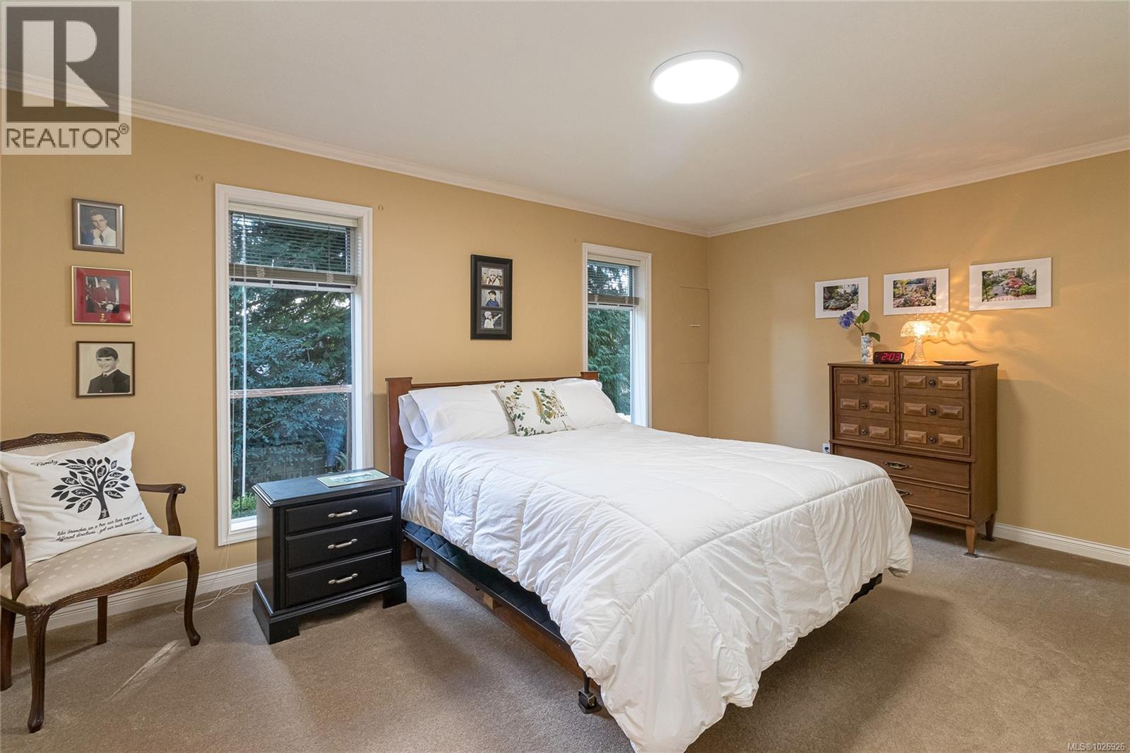 1751 Spieden Pl, North Saanich