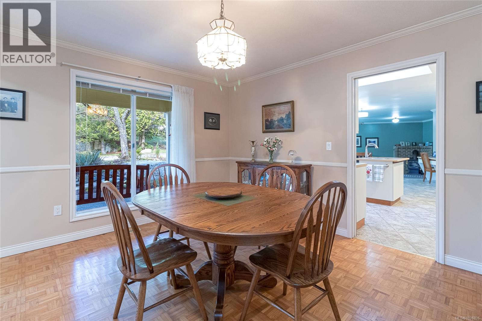 1751 Spieden Pl, North Saanich