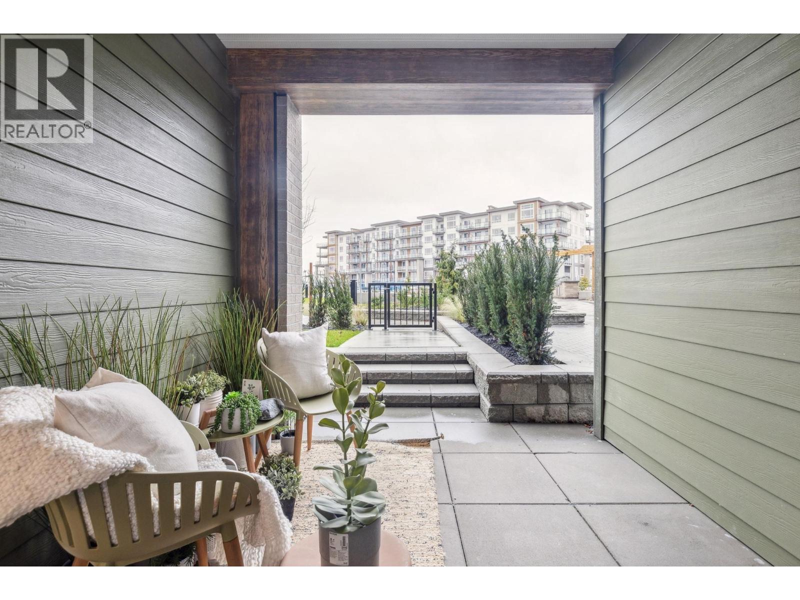 #213-2431 RABBIT Drive, Tsawwassen