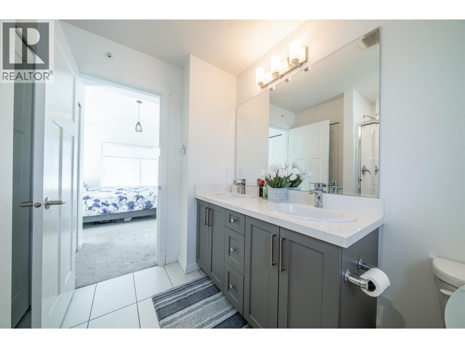37 11272 240 STREET, Maple Ridge