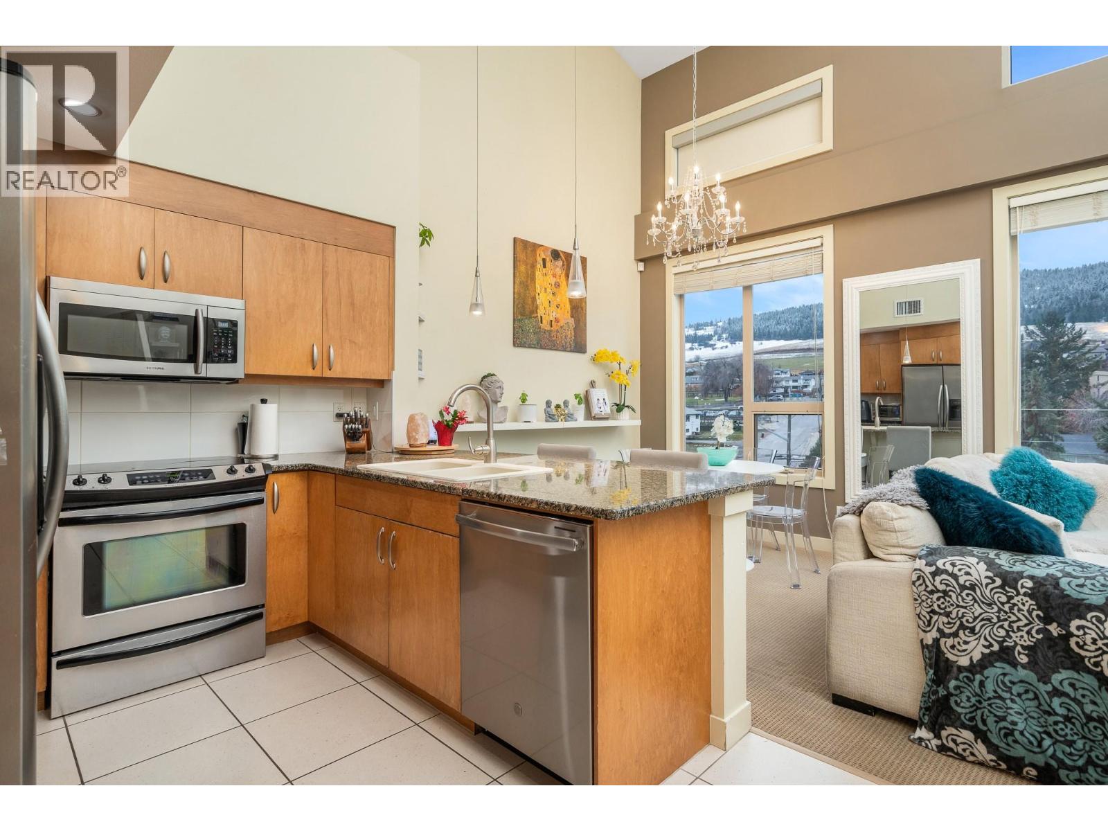 7343 Okanagan Landing Road Unit# 2405, Vernon
