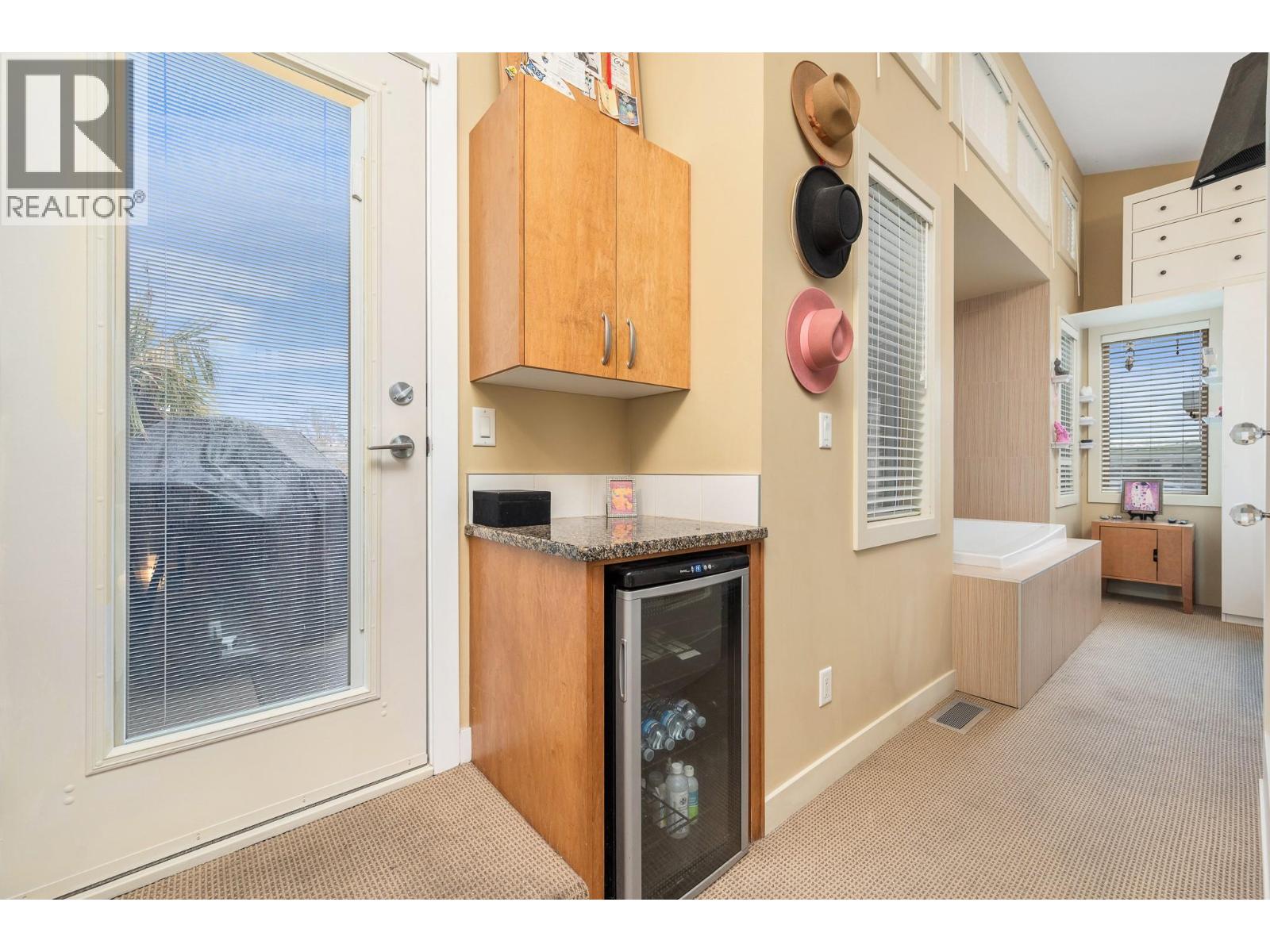 7343 Okanagan Landing Road Unit# 2405, Vernon