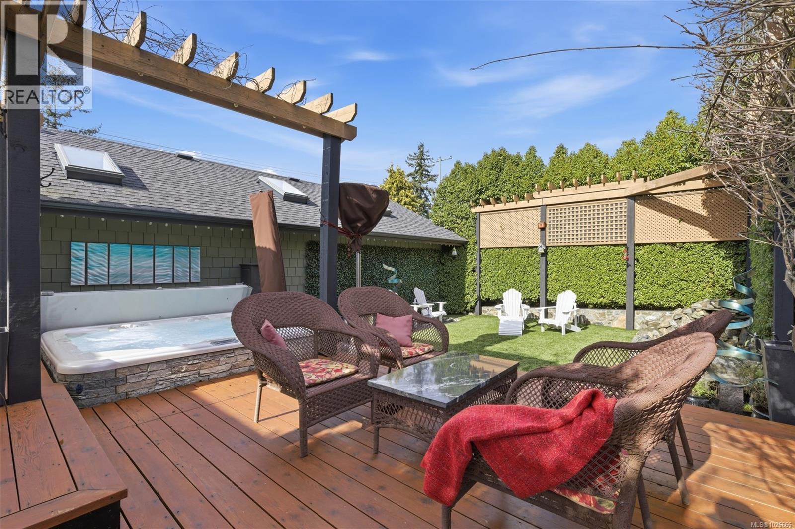  196 Homer Road, Saanich