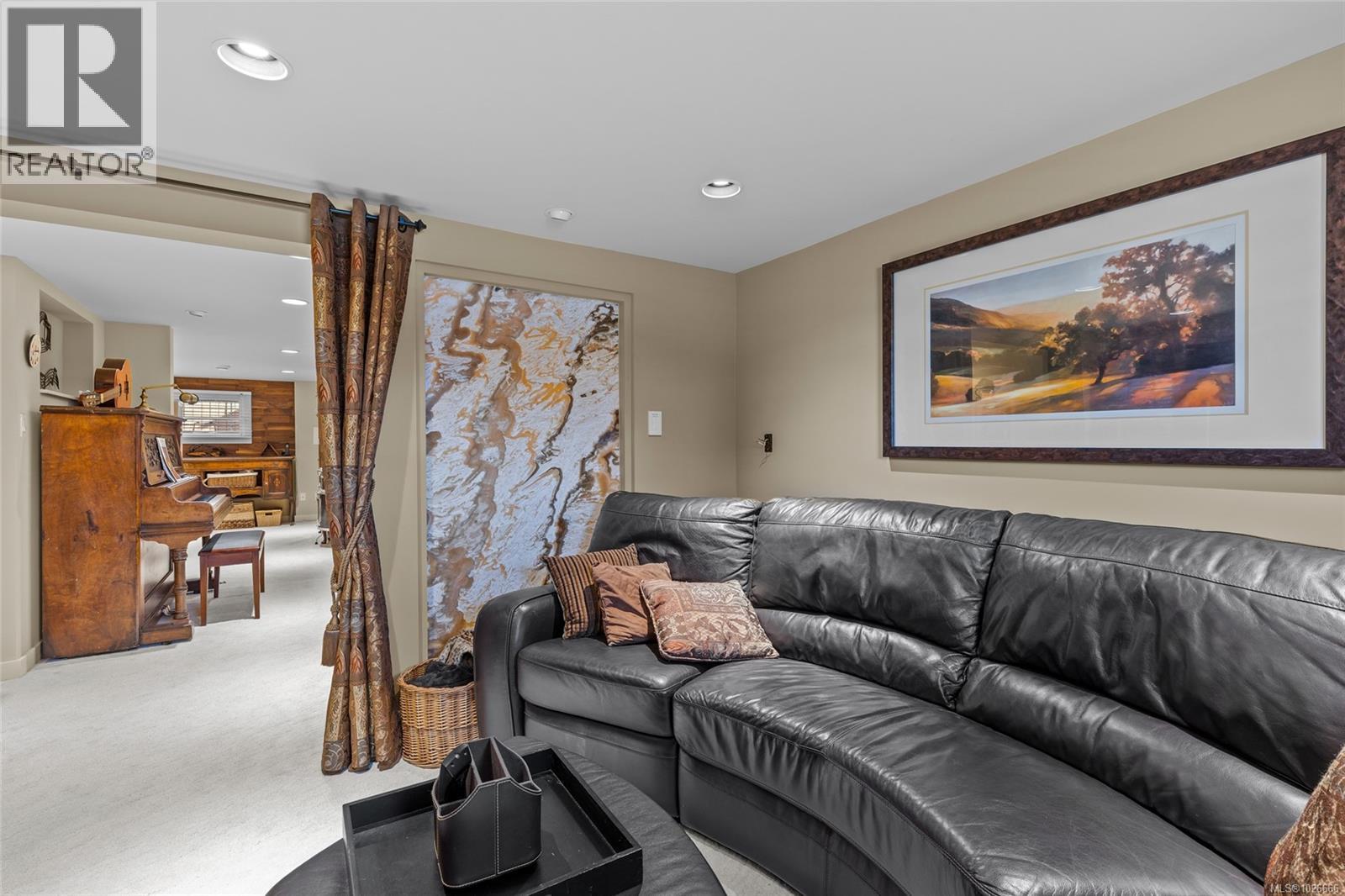  196 Homer Road, Saanich