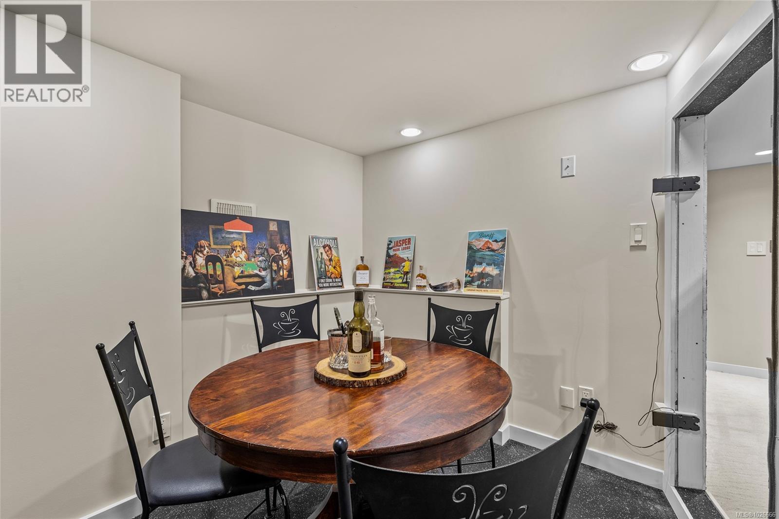  196 Homer Road, Saanich