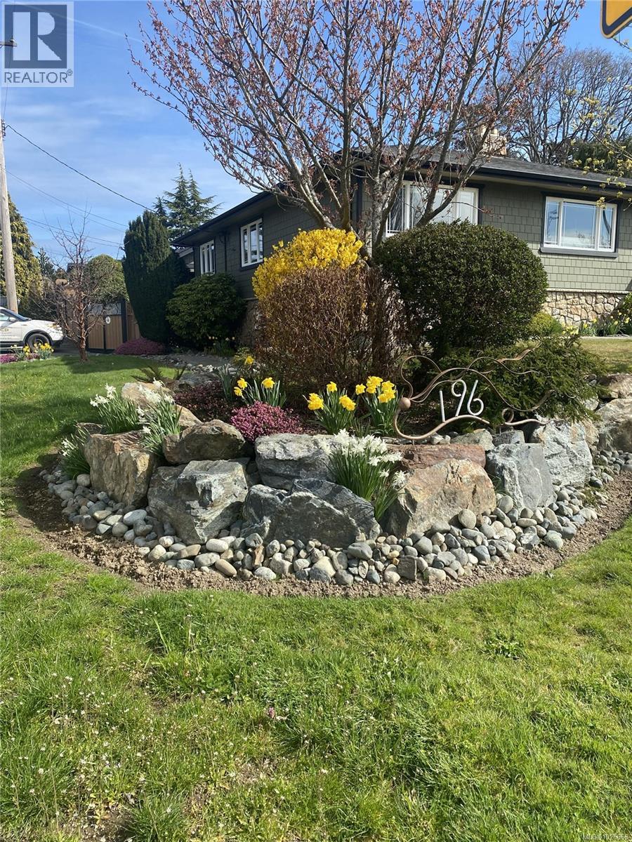  196 Homer Road, Saanich