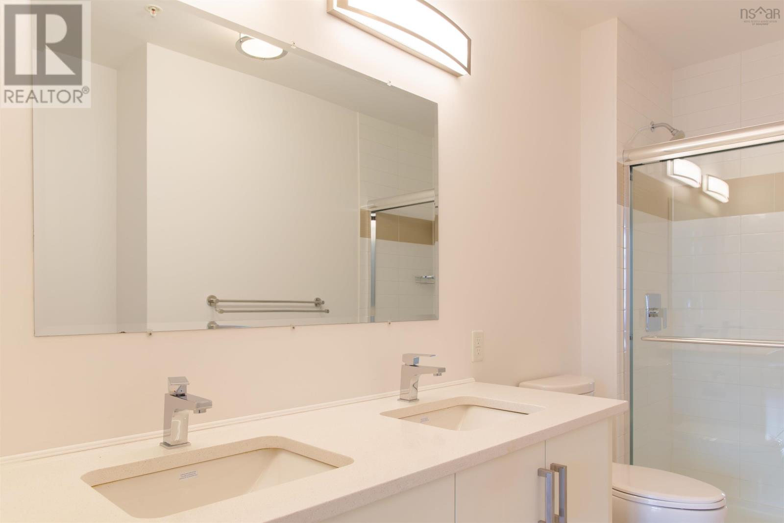 Property 12 of 32 of 302 1990 Vernon Street