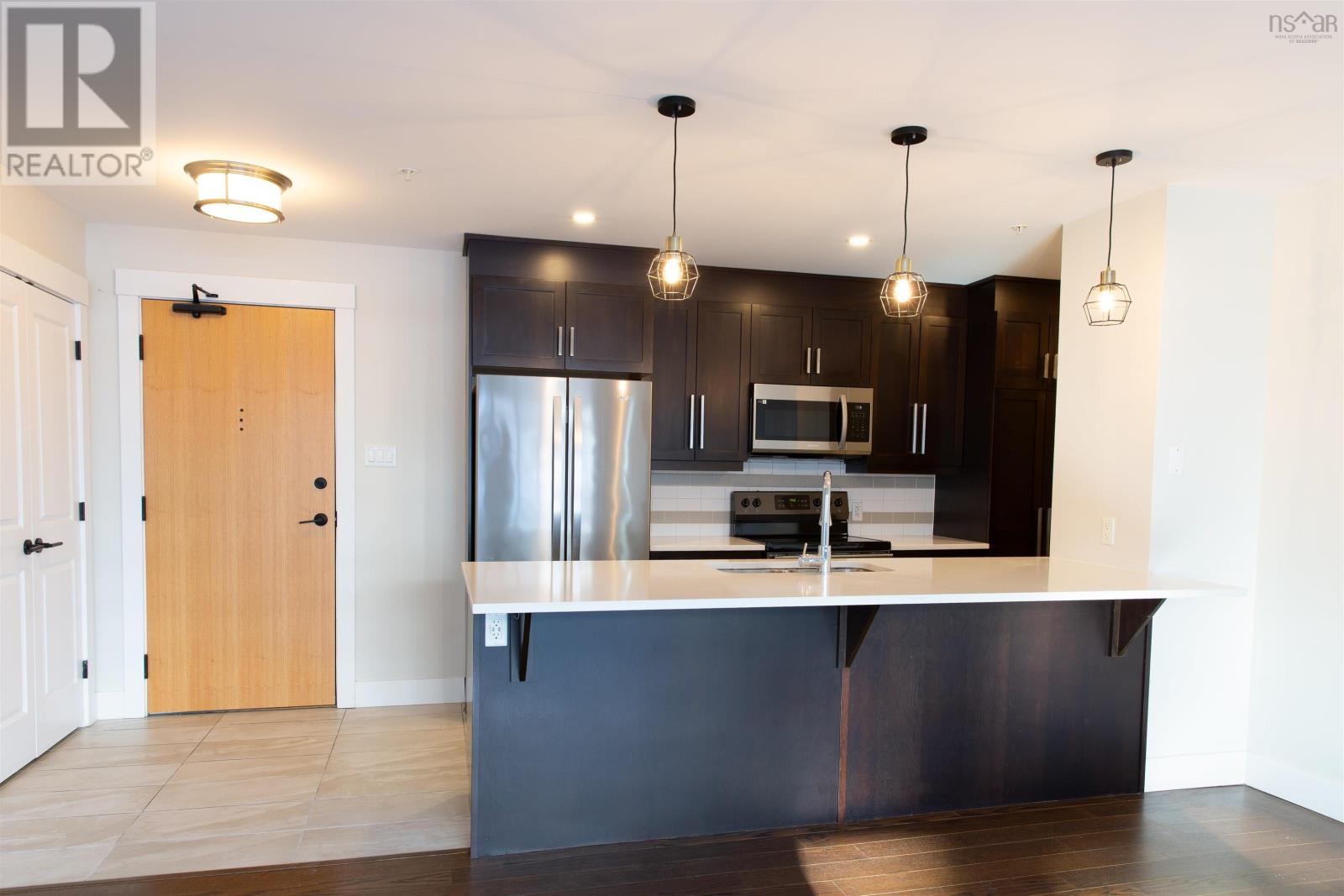 Property 3 of 32 of 302 1990 Vernon Street