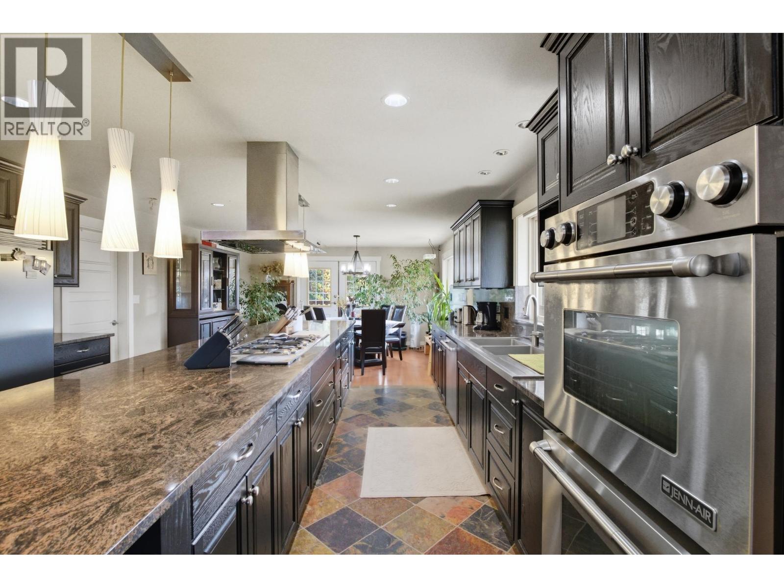 6391 HOUSEMAN ROAD - 22