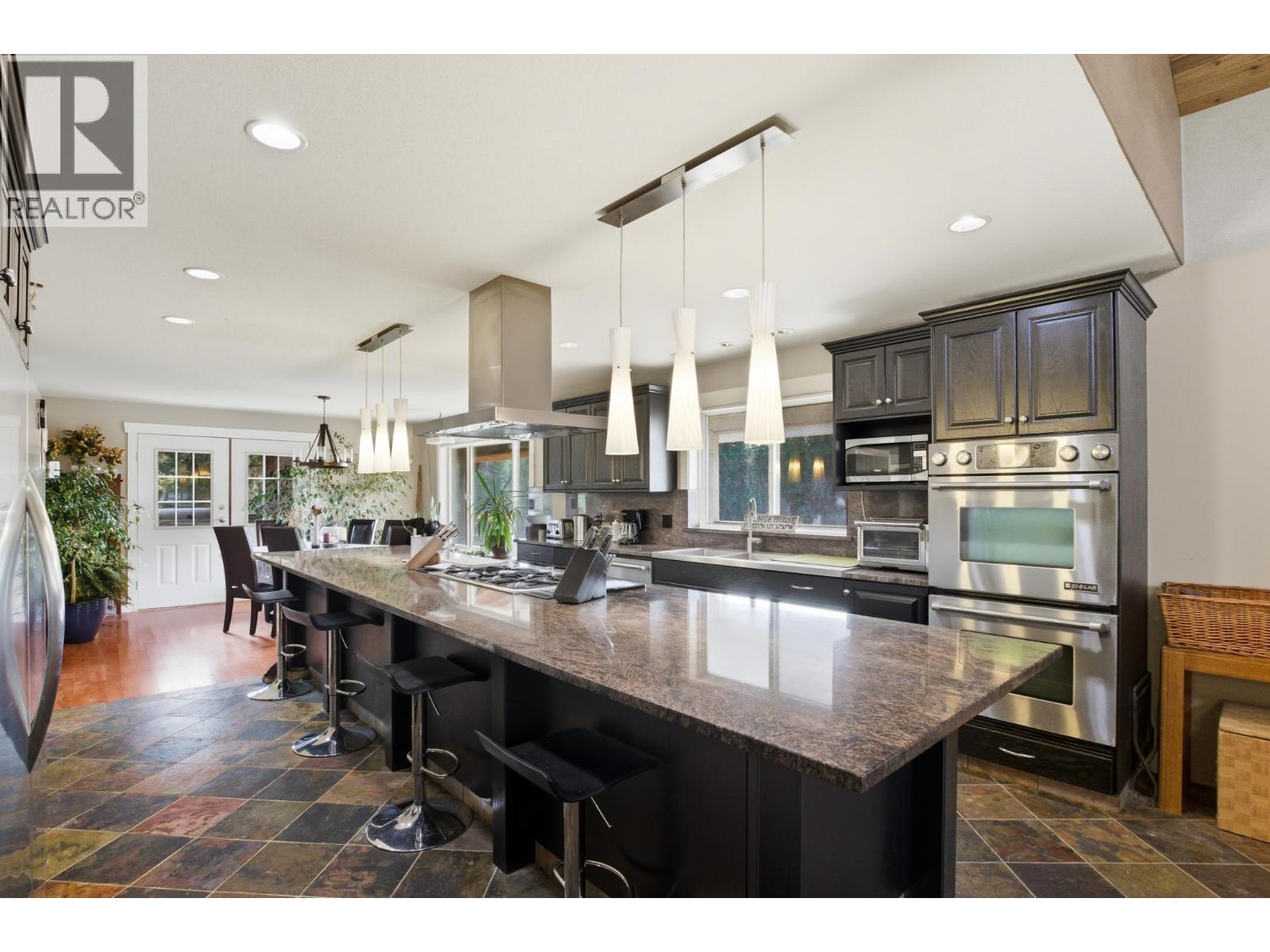 6391 HOUSEMAN ROAD - 27