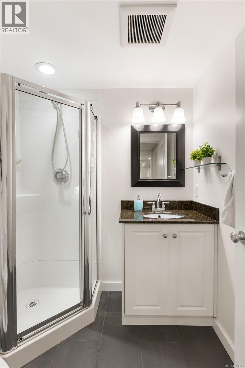  4984 Georgia Park Terrace, Saanich