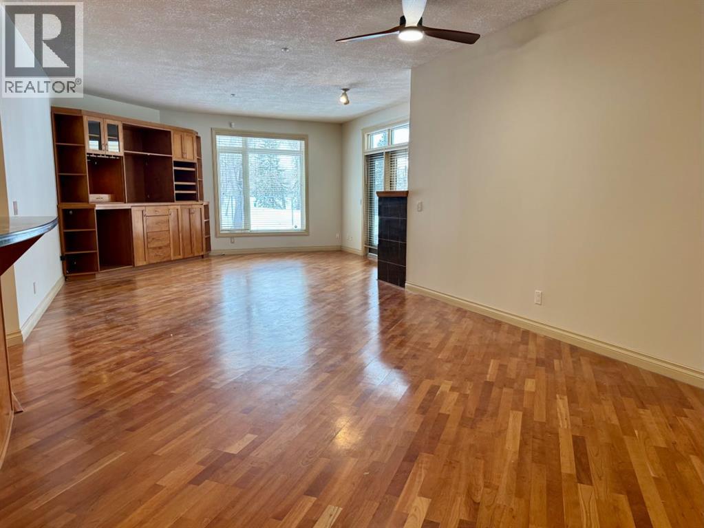 Single Family House for Sale in   Hemlock Crescent SW Spruce Cliff Calgary 