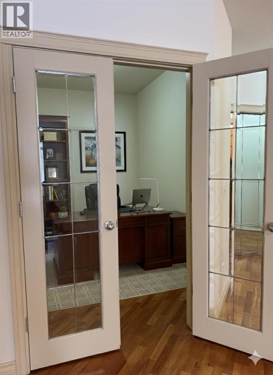 Single Family House for Sale in   Hemlock Crescent SW Spruce Cliff Calgary 