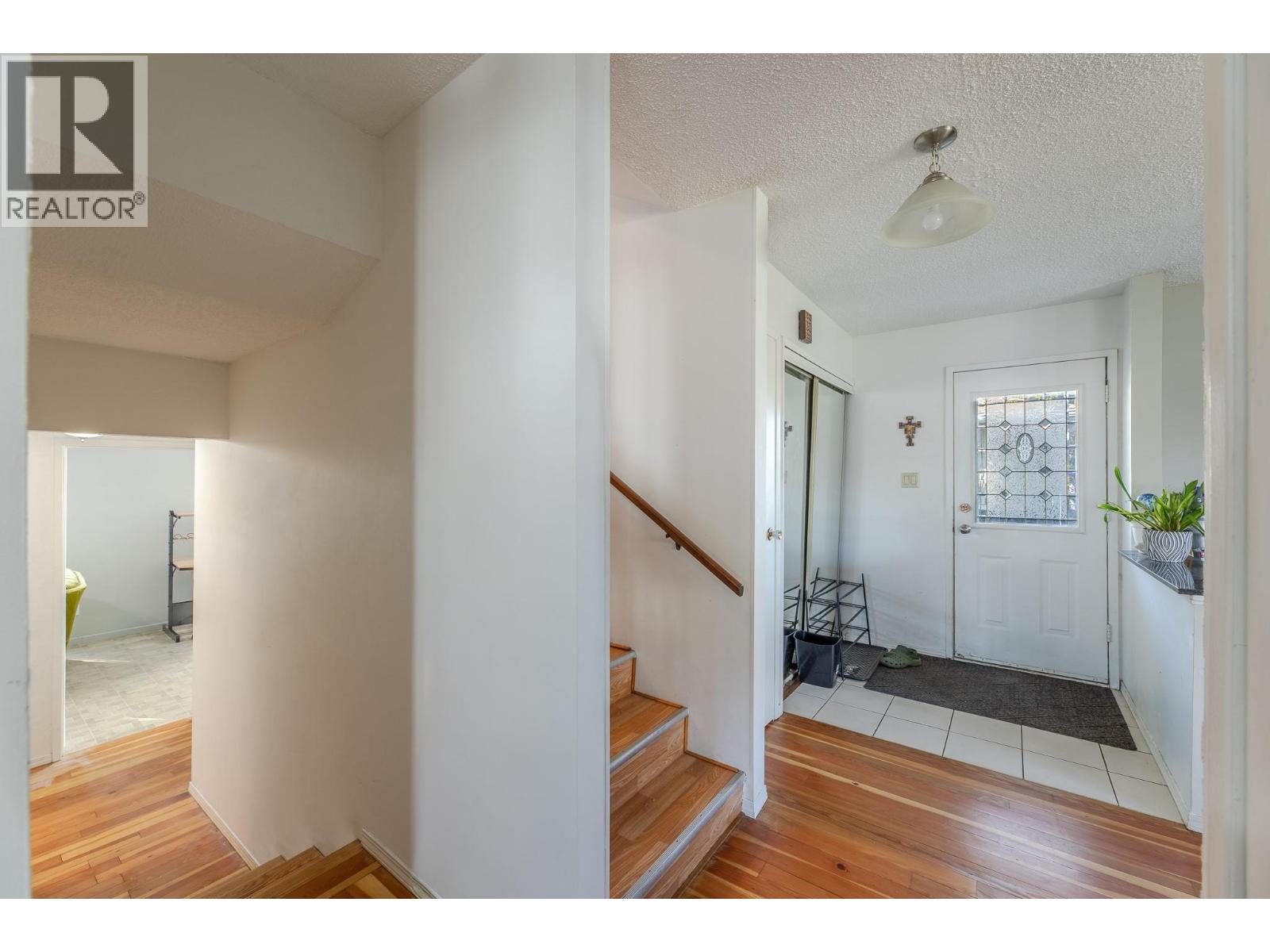 376 Green Avenue W, Penticton