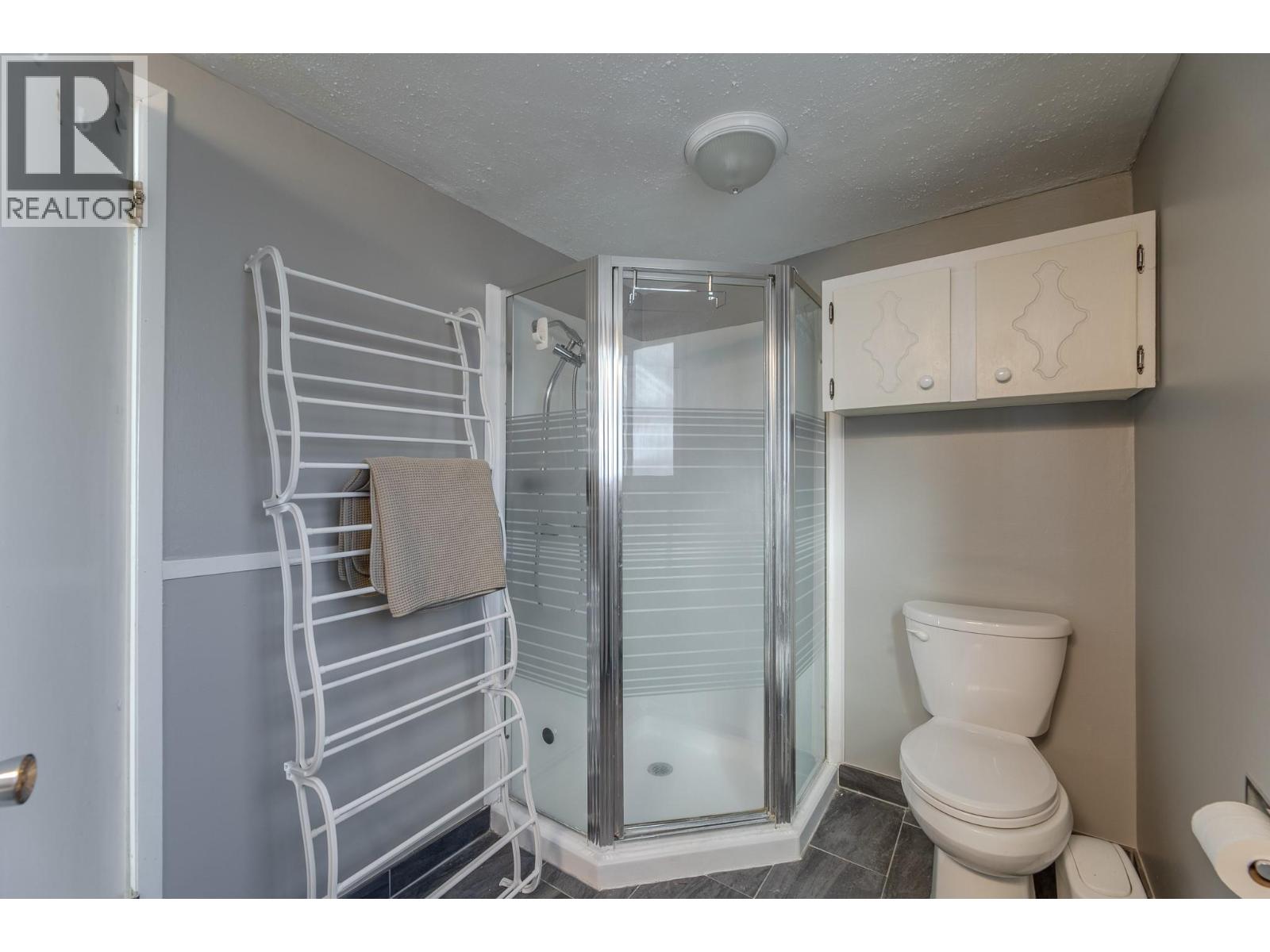 376 Green Avenue W, Penticton