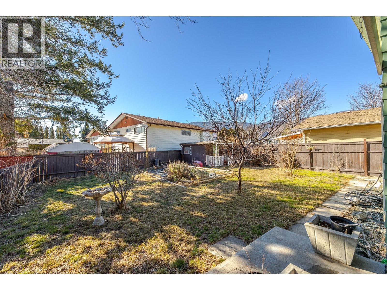 376 Green Avenue W, Penticton