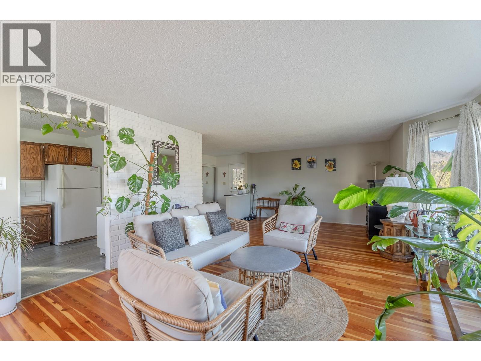 376 Green Avenue W, Penticton