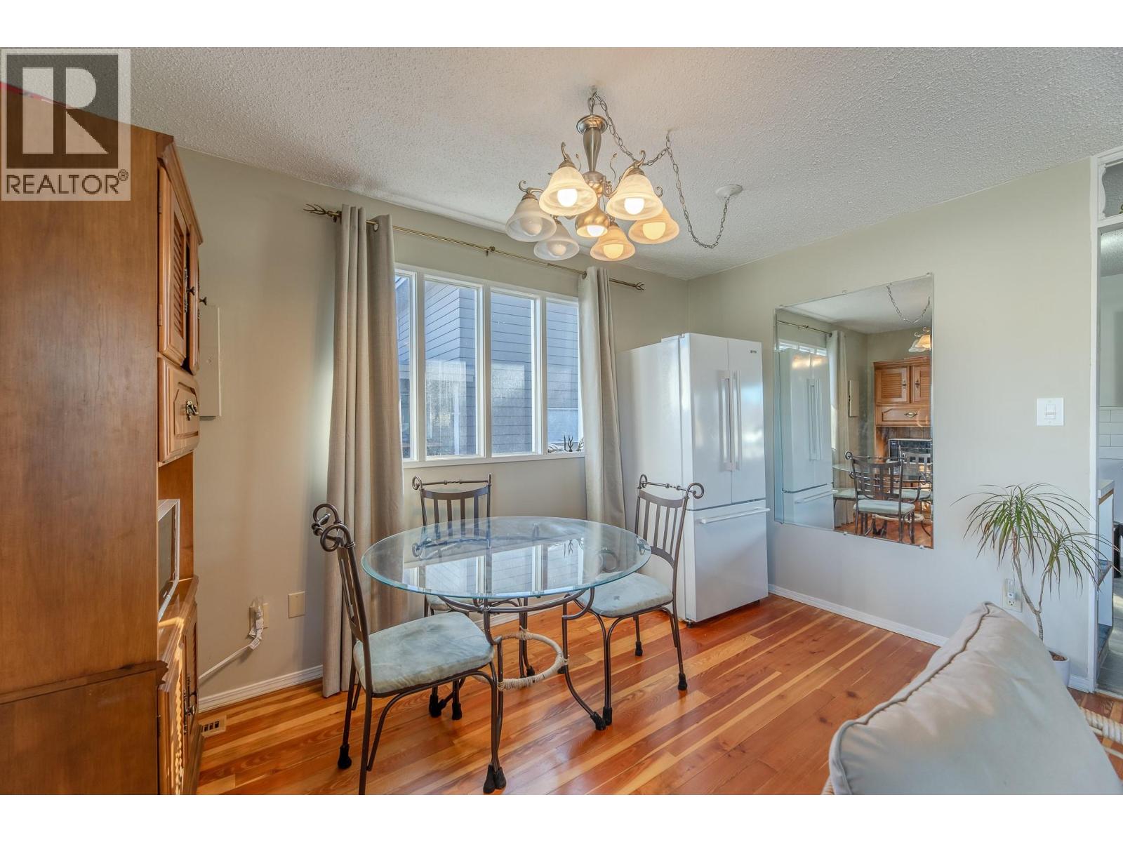 376 Green Avenue W, Penticton