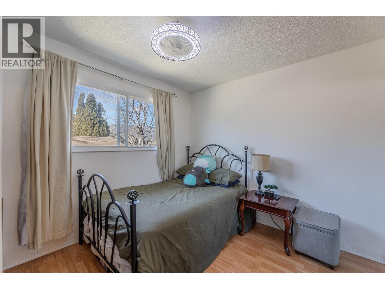 376 Green Avenue W, Penticton