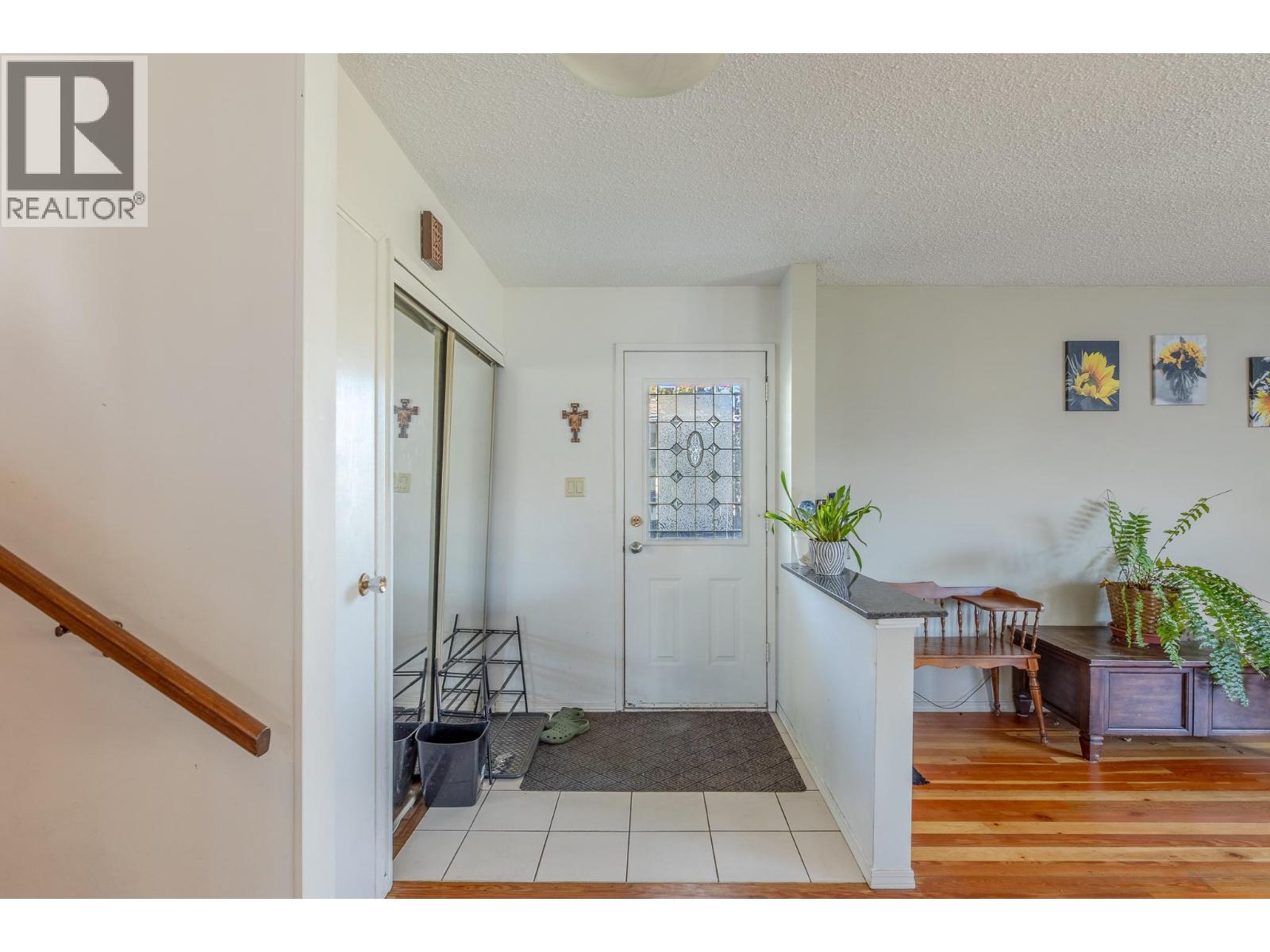 376 Green Avenue W, Penticton