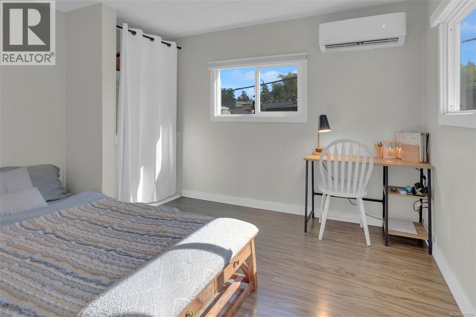 #143 1753 CECIL ST - 14