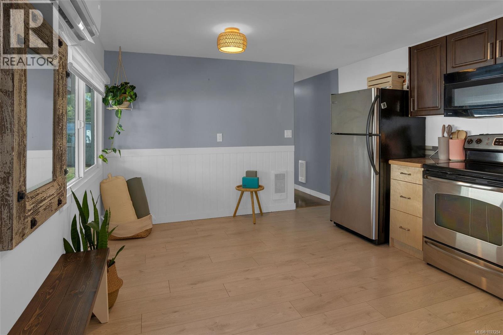 #143 1753 CECIL ST - 11