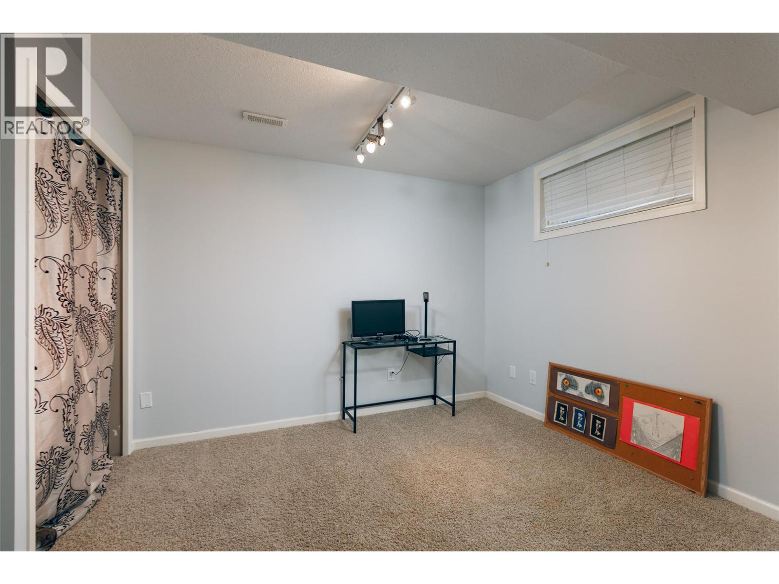 2207 Shannon Ridge Drive, West Kelowna