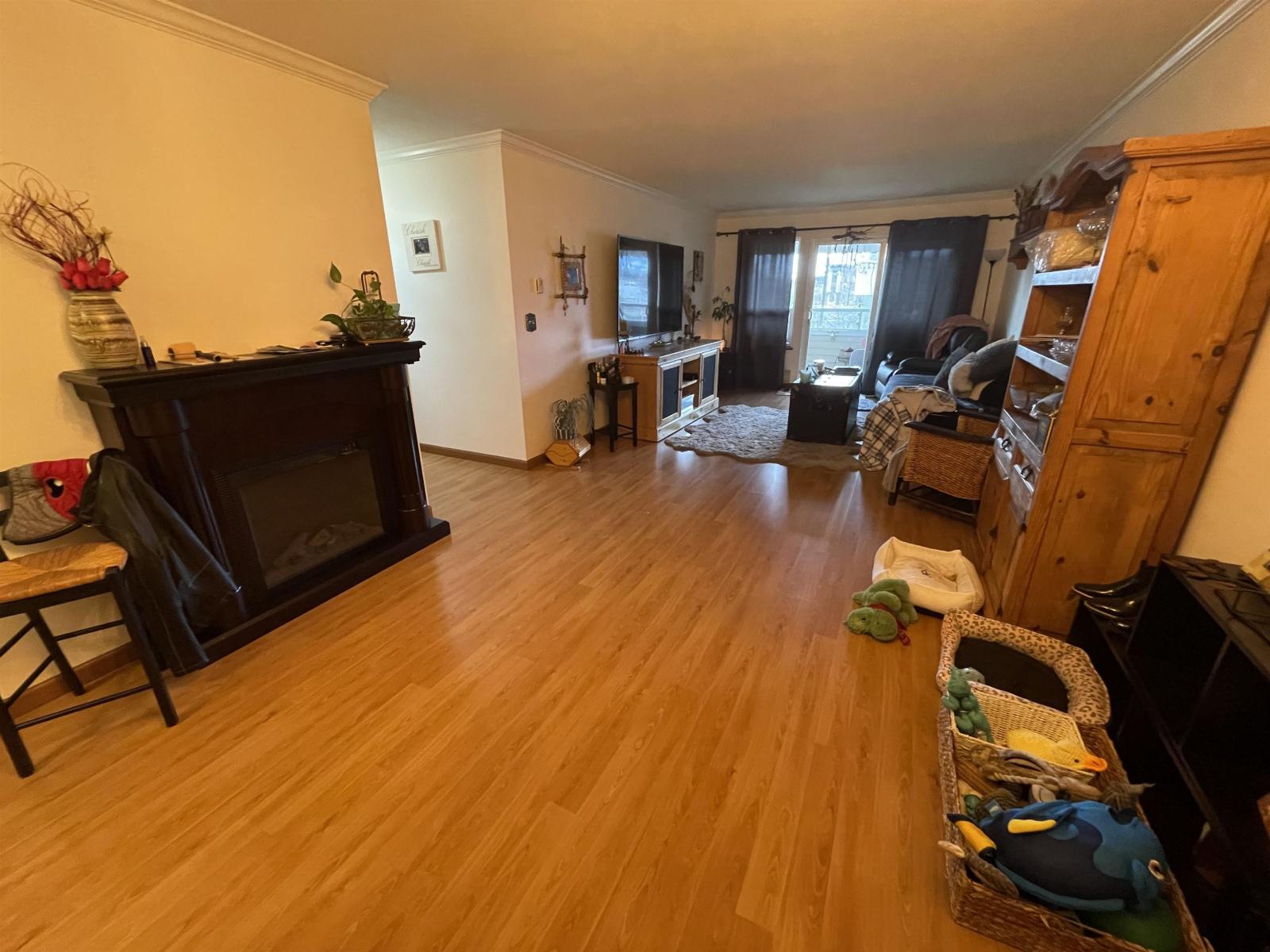 302 46005 BOLE AVENUE, Chilliwack Proper East - Photo 5 of 37, Chilliwack, British Columbia