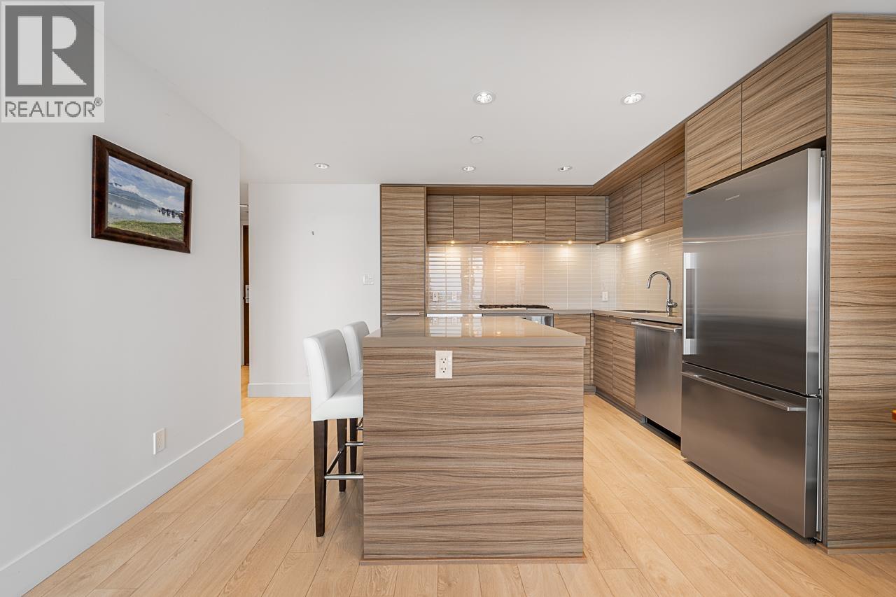 2106 1550 FERN STREET, North Vancouver