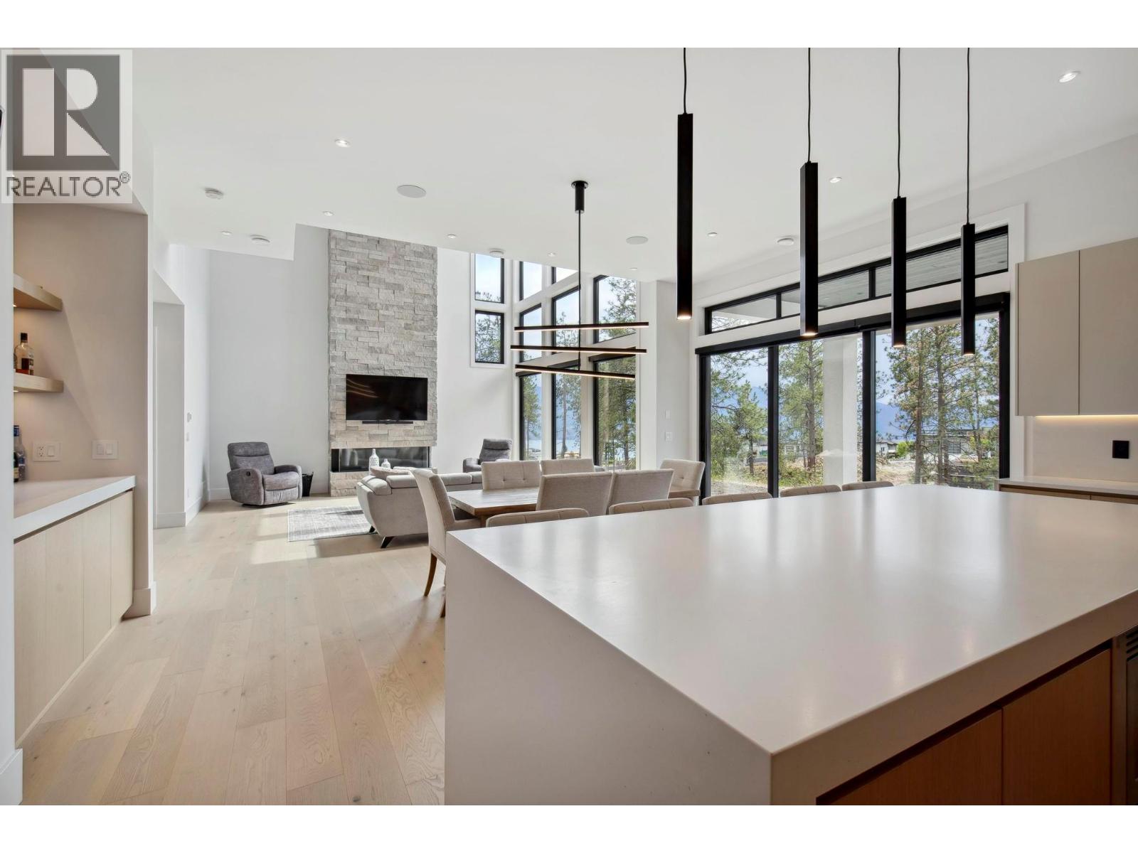  1561 Cabernet Court, West Kelowna