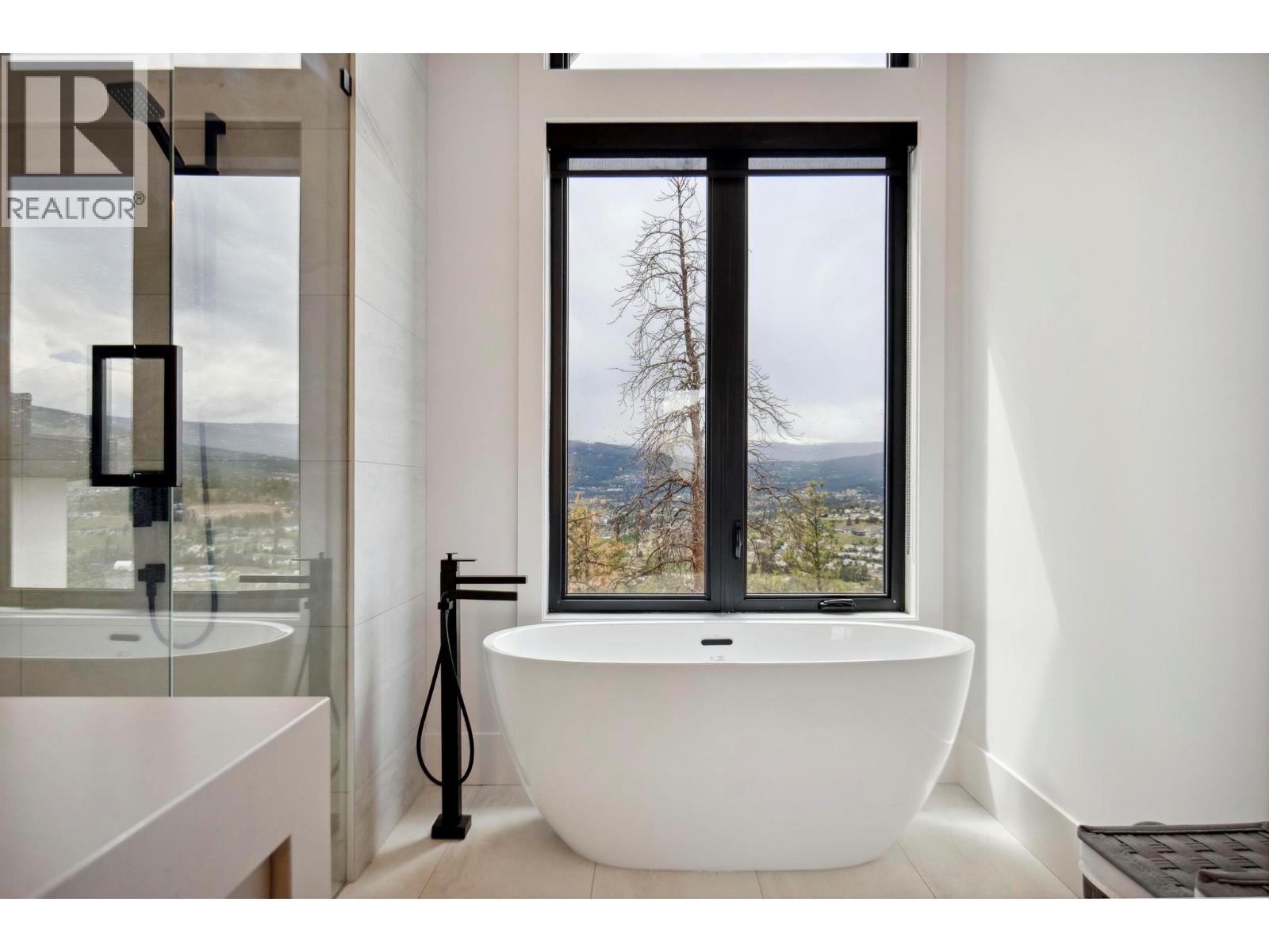  1561 Cabernet Court, West Kelowna