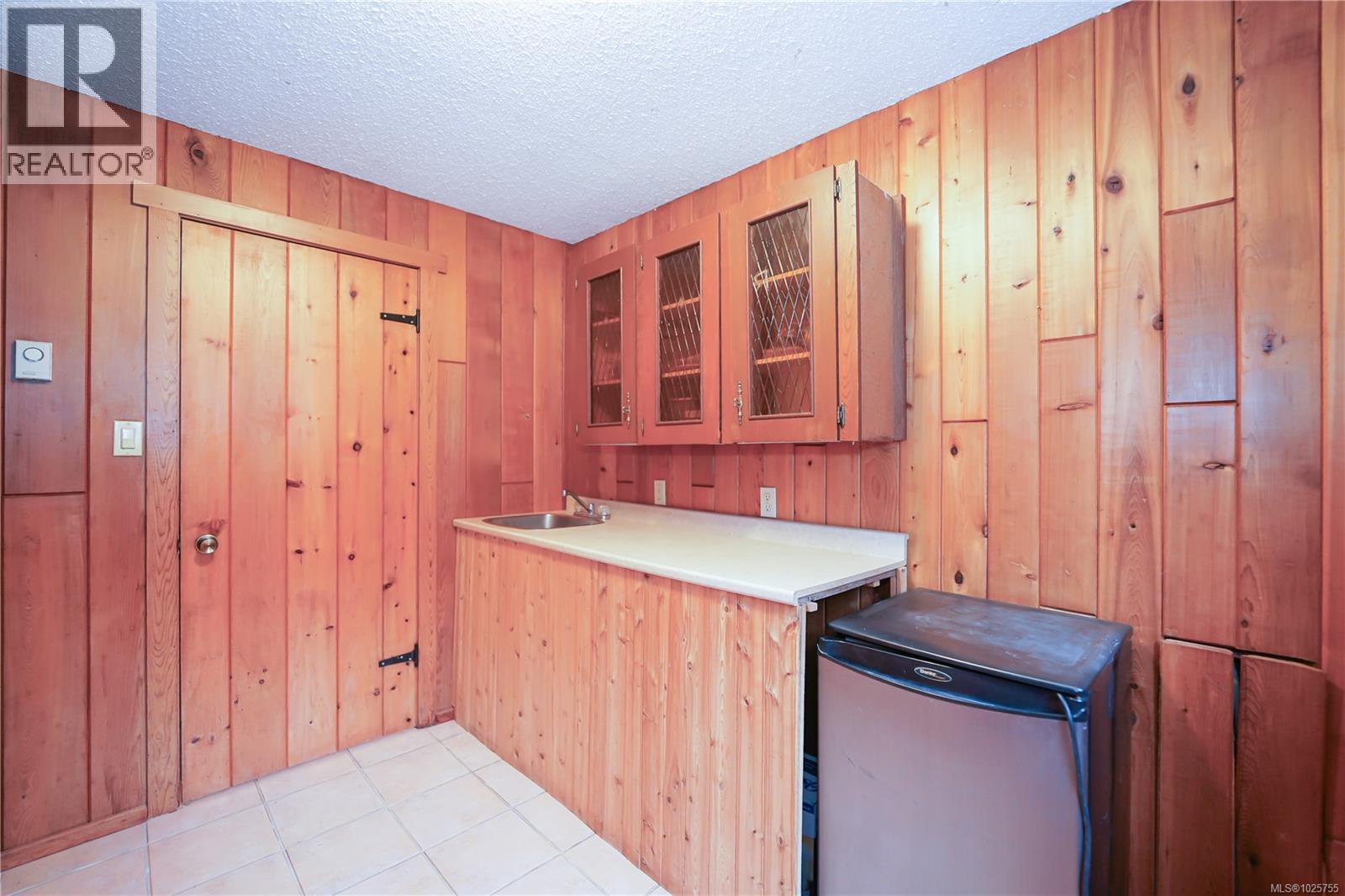 89 Pilkey Point Rd - 54