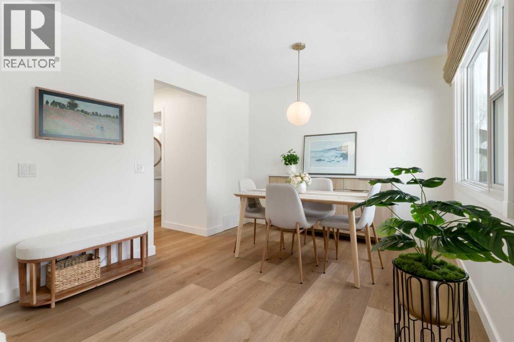 73 Glenbrook Crescent, Cochrane