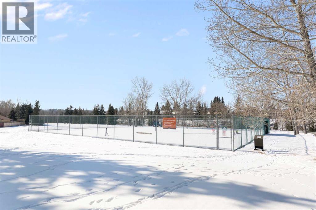 73 Glenbrook Crescent, Cochrane