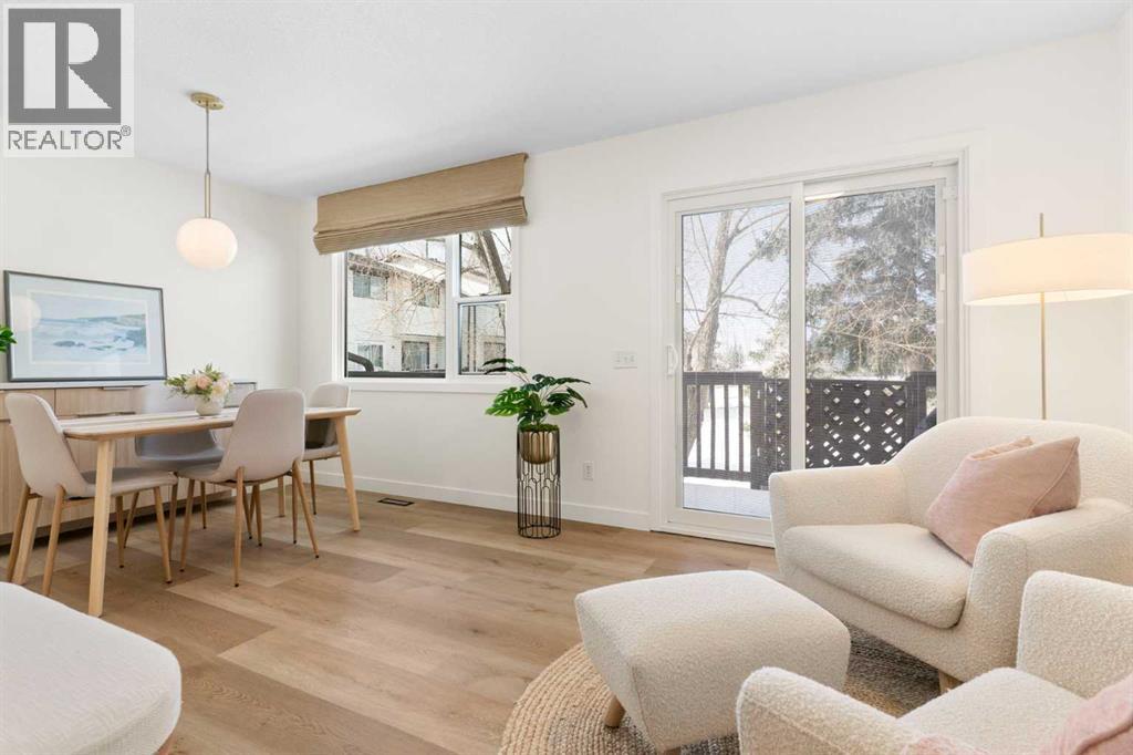 73 Glenbrook Crescent, Cochrane