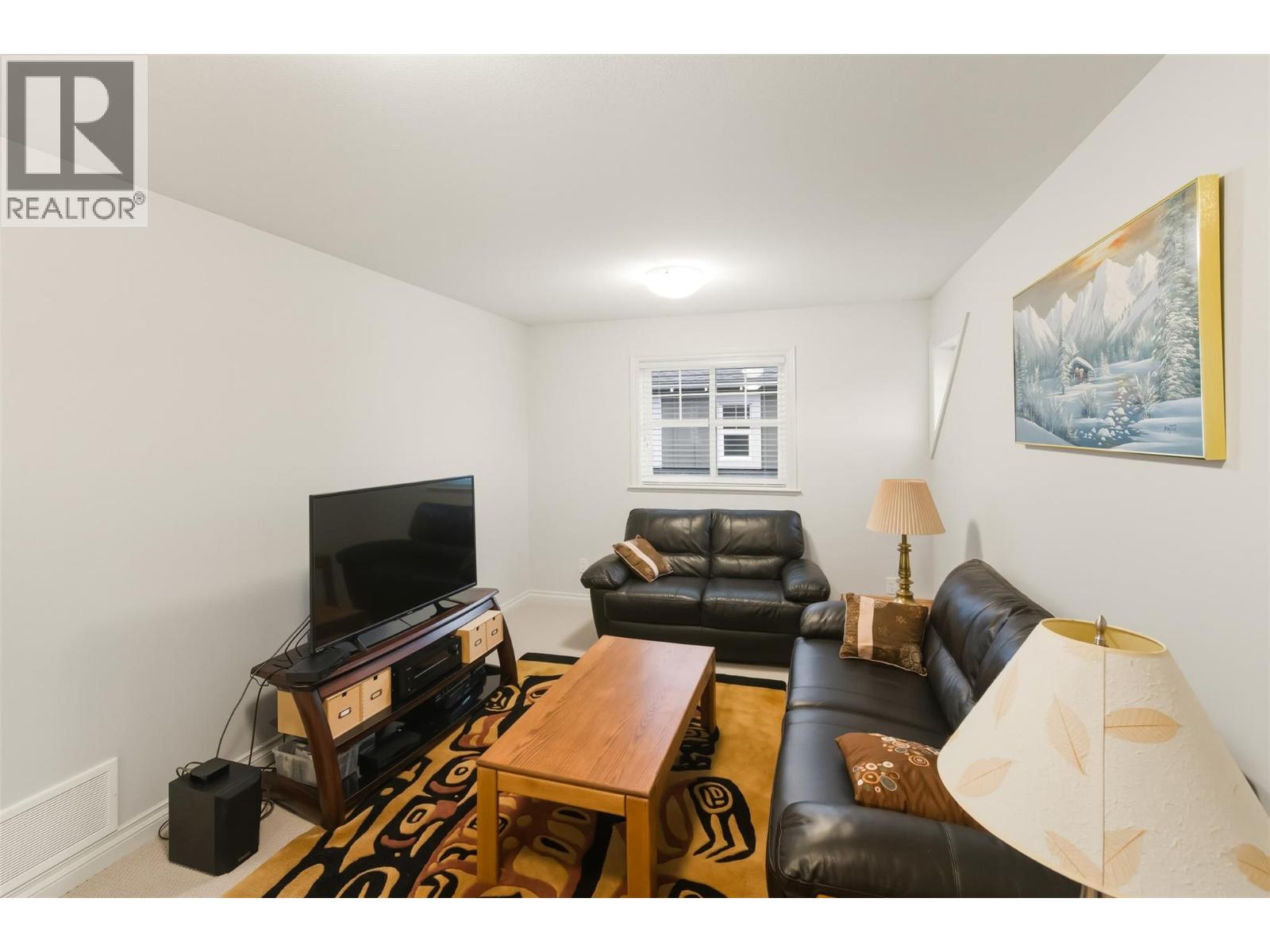 38 2450 Radio Tower Road, Oliver