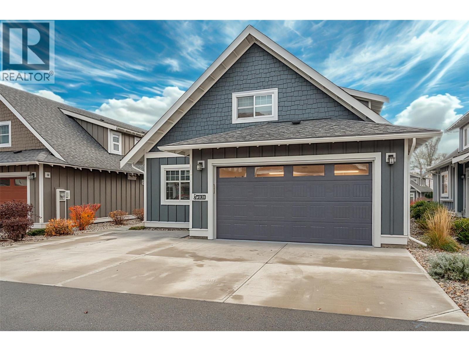 38 2450 Radio Tower Road, Oliver