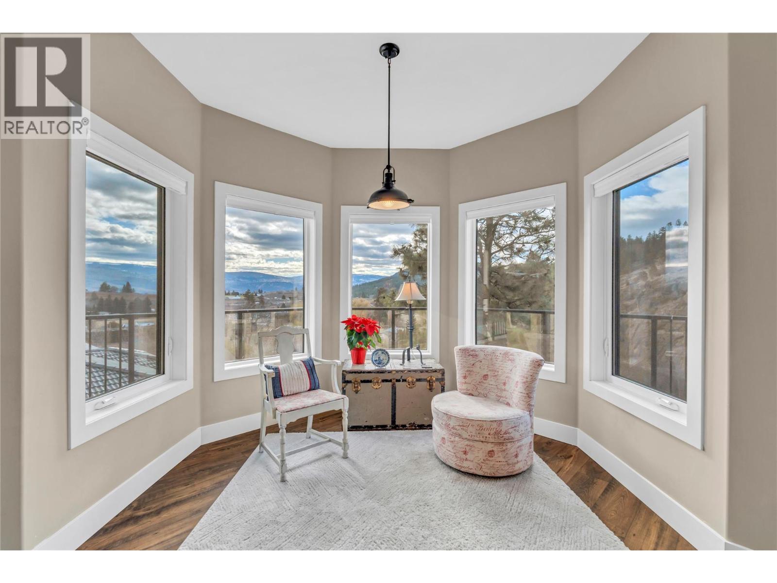 6709 Victoria Road Unit# 3, Summerland