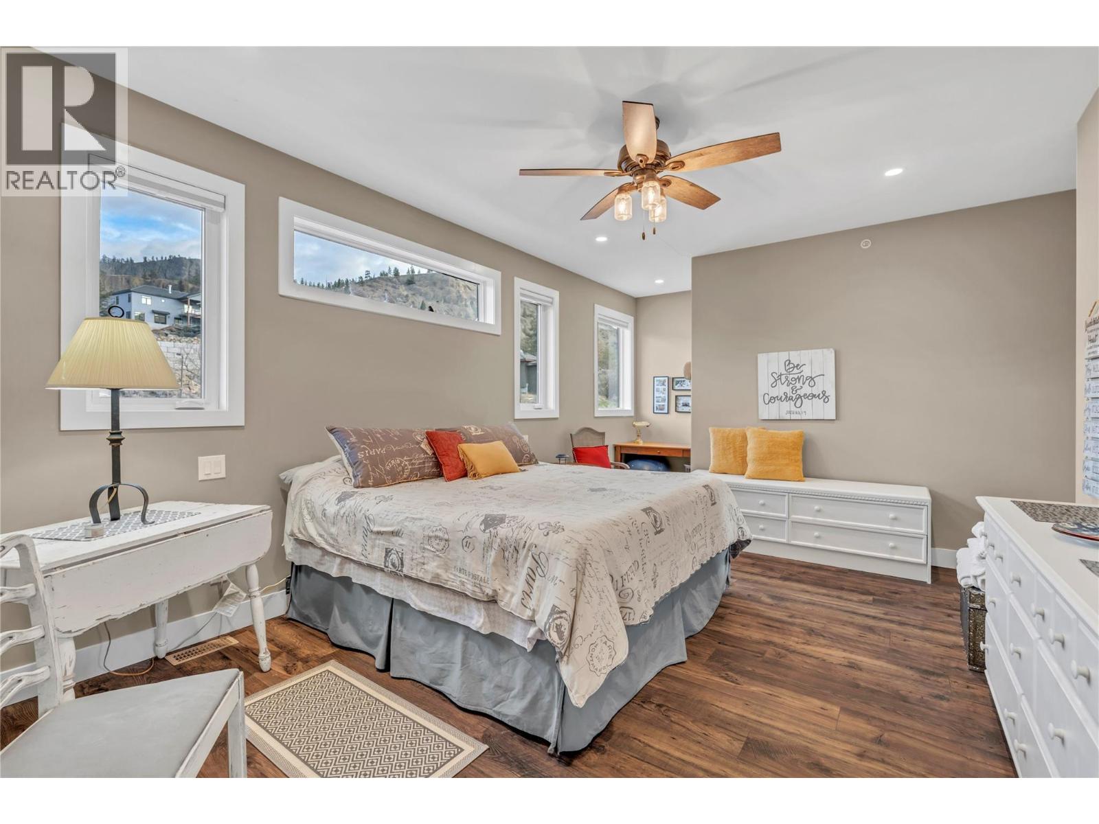 6709 Victoria Road Unit# 3, Summerland