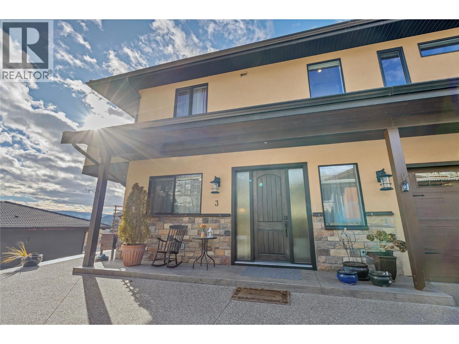 #3 6709 Victoria Road - 41