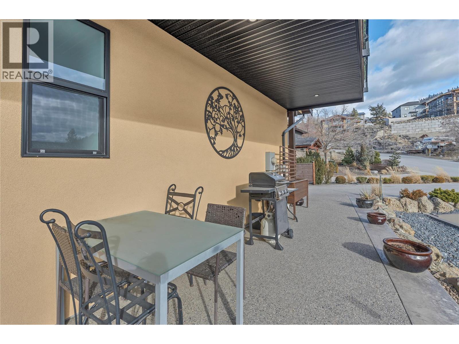 6709 Victoria Road Unit# 3, Summerland