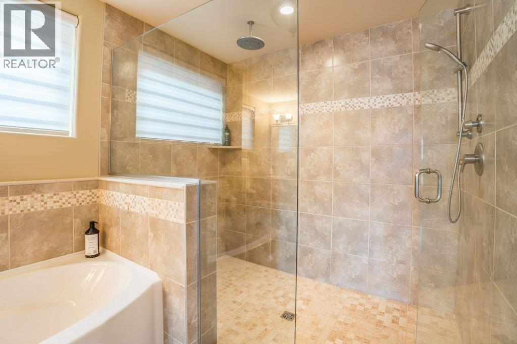 14419 Downton Avenue Unit# 207, Summerland